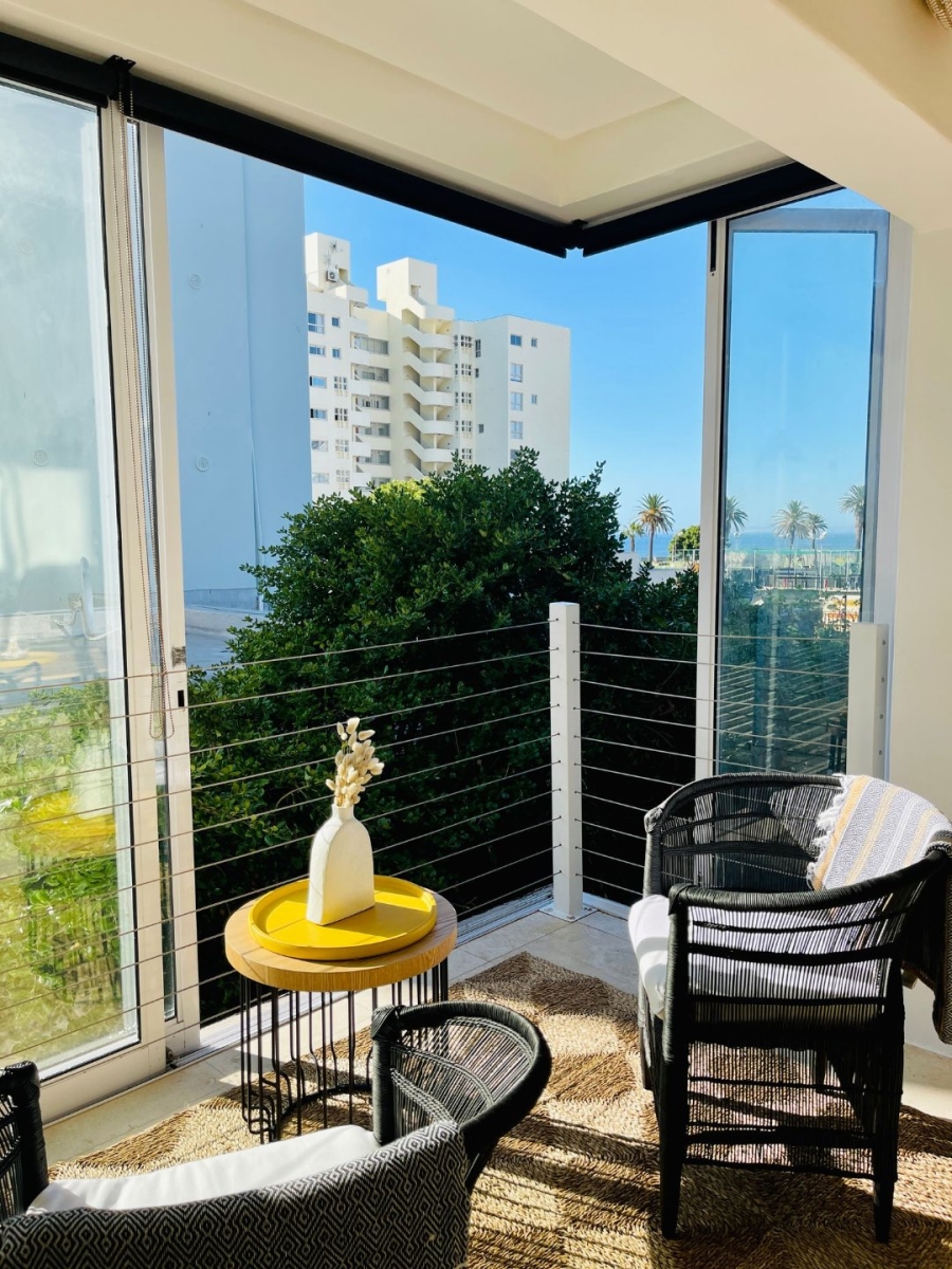 To Let 3 Bedroom Property for Rent in Sea Point Western Cape